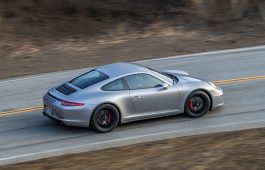 Thông tin xe Porsche 911 GTS 2021: Bảng giá lăn bánh và đánh giá chi tiết